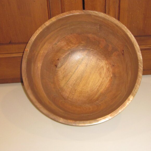 Mango Wood Serving Bowl - Picture 2 of 3
